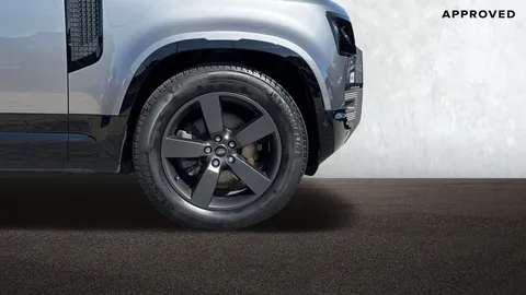 KJ73XDA Land Rover Defender 90 3.0 D250 X-Dynamic HSE 3dr Thumbnail #9