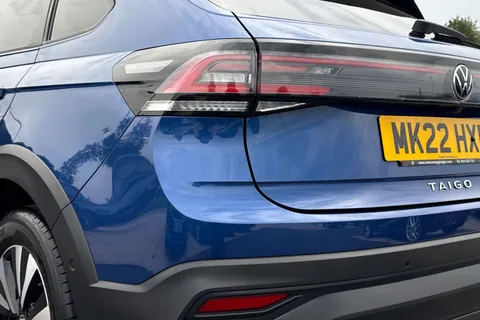 MK22HXR Volkswagen Taigo 1.0 TSI Life 5dr **REVERSING CAMERA** Thumbnail #8