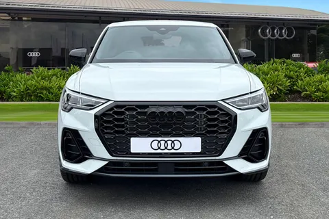 Audi Q3 1.5 TFSI CoD 35 Black Edition Sportback Euro 6 (s/s) 5dr Thumbnail #6