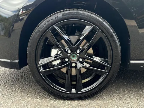 SEAT Ibiza 1.0 TSI FR Black Edition Euro 6 (s/s) 5dr Thumbnail #7