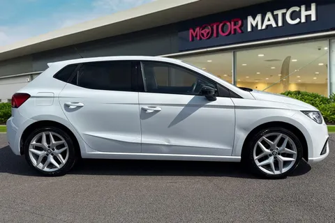 YX18SXZ SEAT Ibiza 1.0 TSI FR Euro 6 (s/s) 5dr Thumbnail #4