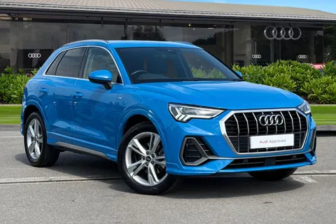 FB21ZTM Audi Q3 S line 35 TFSI 150 PS S tronic Thumbnail #2