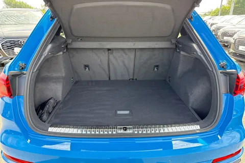 FB21ZTM Audi Q3 S line 35 TFSI 150 PS S tronic Thumbnail #7