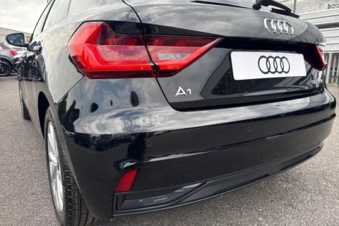 Audi A1 1.0 TFSI 30 Sport Sportback Euro 6 (s/s) 5dr Thumbnail #8