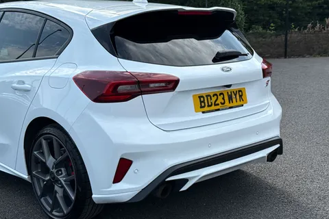 BD23WYR Ford Focus 2.3T EcoBoost ST Euro 6 (s/s) 5dr Thumbnail #8