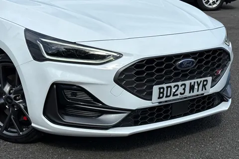 BD23WYR Ford Focus 2.3T EcoBoost ST Euro 6 (s/s) 5dr Thumbnail #9