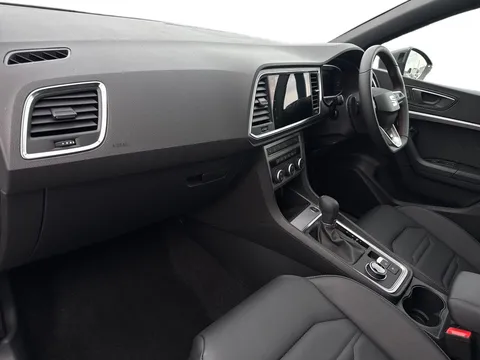 MF25OSD SEAT Ateca 1.5 TSI EVO FR Black Edition 5dr DSG **VAT QUALIFYING** £195 ROAD TAX ** Thumbnail #10