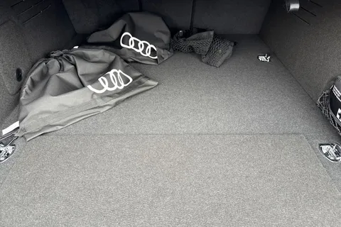  Audi A6 Saloon 2.0 e-hybrid 25.9kWh Launch Edition S Tronic quattro Euro 6 (s/s) 4dr Thumbnail #7