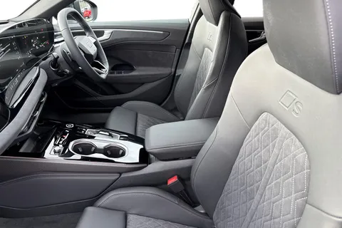  Audi A6 Saloon 2.0 e-hybrid 25.9kWh Launch Edition S Tronic quattro Euro 6 (s/s) 4dr Thumbnail #16