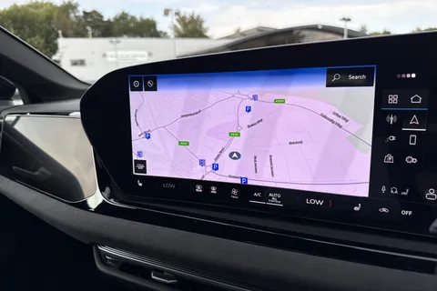  Audi A6 Saloon 2.0 e-hybrid 25.9kWh Launch Edition S Tronic quattro Euro 6 (s/s) 4dr Thumbnail #17