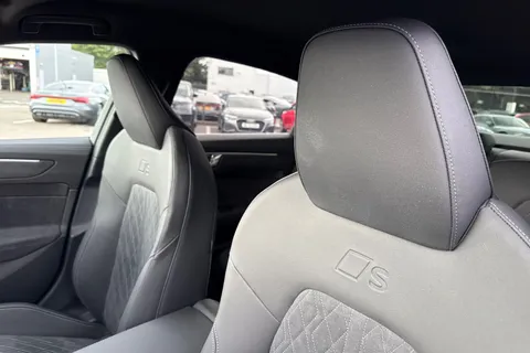  Audi A6 Saloon 2.0 e-hybrid 25.9kWh Launch Edition S Tronic quattro Euro 6 (s/s) 4dr Thumbnail #24