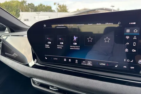  Audi A6 Saloon 2.0 e-hybrid 25.9kWh Launch Edition S Tronic quattro Euro 6 (s/s) 4dr Thumbnail #43