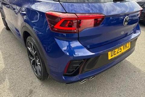DE25VKJ Volkswagen T-Roc 2.0 TSI 300 4MOTION R Black Edition 5dr DSG Thumbnail #8