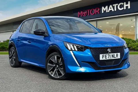 FE71NLR PEUGEOT e-208 50kWh GT Premium Auto 5dr Thumbnail #2