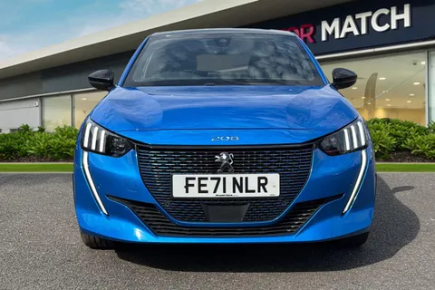 FE71NLR PEUGEOT e-208 50kWh GT Premium Auto 5dr Thumbnail #6