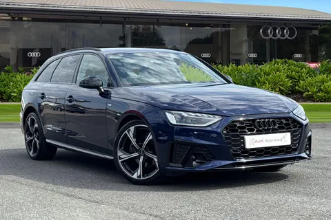 KN74ZWD Audi A4 Avant Avant Black Edition 35 TDI  163 PS S tronic Thumbnail #2