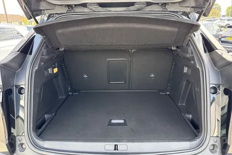 GP21BYU PEUGEOT 3008 1.5 BlueHDi GT Euro 6 (s/s) 5dr Thumbnail #7