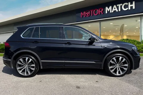 WF20HZY Volkswagen Tiguan 2.0 TDI R-Line Tech Euro 6 (s/s) 5dr Thumbnail #4