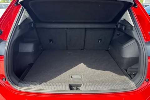 WN74HKT Volkswagen Tiguan 2.0 TDI Match 5dr DSG **VAT QUALIFYING** Thumbnail #7