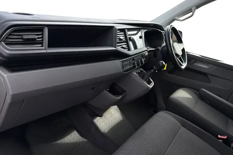 MA24FSC Volkswagen Transporter 2.0 TDI 110 Highline Van Thumbnail #9