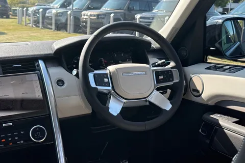 Land Rover Discovery 3.0 D350 MHEV Dynamic HSE Auto 4WD Euro 6 (s/s) 5dr Thumbnail #29