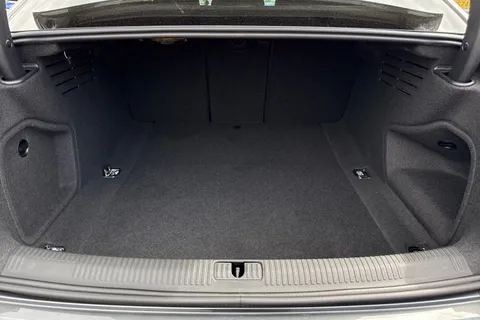 KN74YPZ Audi A4 S line 35 TDI 163 PS S tronic Thumbnail #7