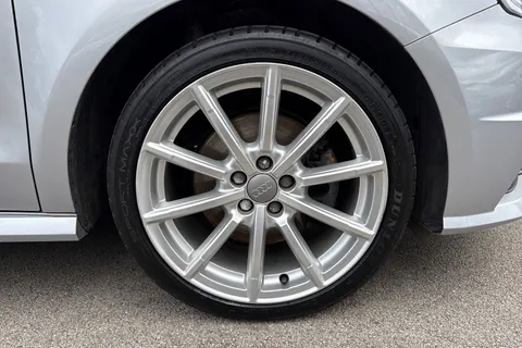 RJ16CME Audi A1 1.4 TFSI CoD S line Sportback Euro 6 (s/s) 5dr Thumbnail #10