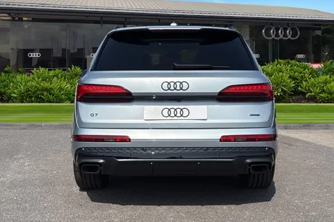  Audi Q7 3.0 TFSI V6 Black Edition Tiptronic quattro Euro 6 (s/s) 5dr Thumbnail #5