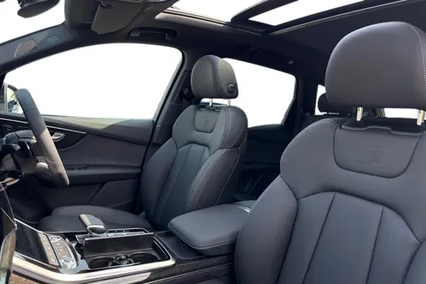  Audi Q7 3.0 TFSI V6 Black Edition Tiptronic quattro Euro 6 (s/s) 5dr Thumbnail #16