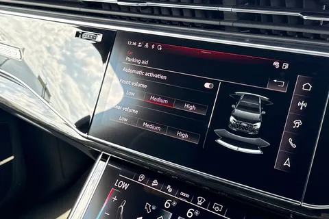  Audi Q7 3.0 TFSI V6 Black Edition Tiptronic quattro Euro 6 (s/s) 5dr Thumbnail #48