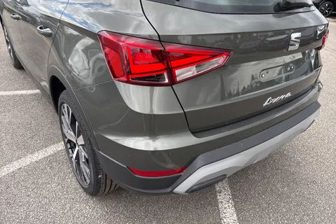 SEAT Arona 1.0 TSI XPERIENCE Lux DSG Euro 6 (s/s) 5dr Thumbnail #8