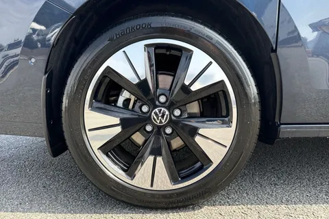 DG75CGO Volkswagen California Ocean T7 SWB 150 PS DSG - New Shape / Massive Spec Thumbnail #11