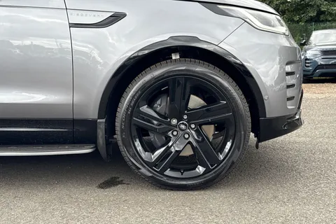 8 of 40 for LAND ROVER DISCOVERY 3.0 D350 Dynamic SE 5dr Auto