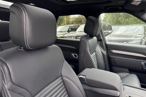 10 of 40 for LAND ROVER DISCOVERY 3.0 D350 Dynamic SE 5dr Auto