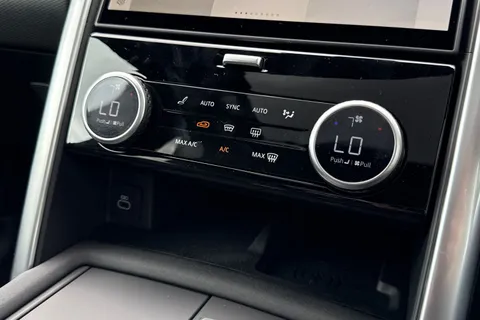 19 of 40 for LAND ROVER DISCOVERY 3.0 D350 Dynamic SE 5dr Auto