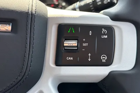  Land Rover Defender 110 3.0 D250 MHEV X-Dynamic HSE Auto 4WD Euro 6 (s/s) 5dr Thumbnail #19