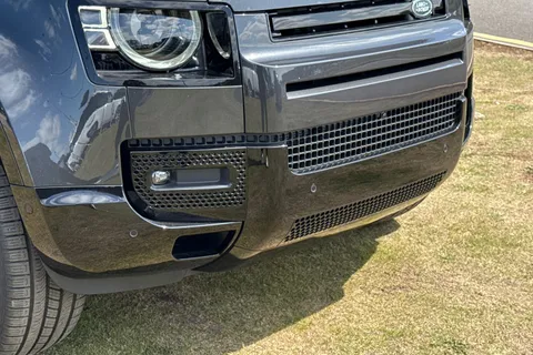  Land Rover Defender 110 3.0 D250 MHEV X-Dynamic HSE Auto 4WD Euro 6 (s/s) 5dr Thumbnail #23