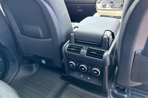  Land Rover Defender 110 3.0 D250 MHEV X-Dynamic HSE Auto 4WD Euro 6 (s/s) 5dr Thumbnail #29