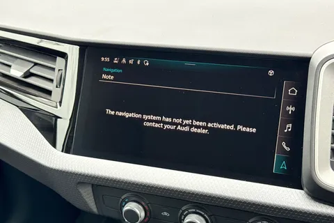  Audi A1 1.0 TFSI 30 Sport Sportback Euro 6 (s/s) 5dr Thumbnail #35