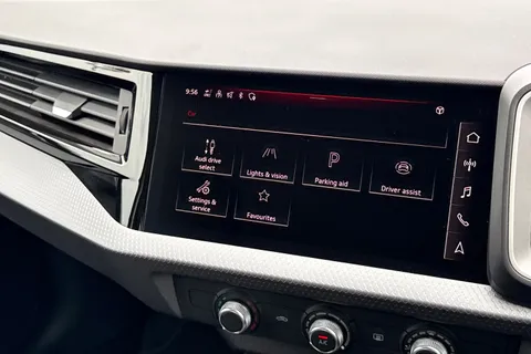  Audi A1 1.0 TFSI 30 Sport Sportback Euro 6 (s/s) 5dr Thumbnail #37