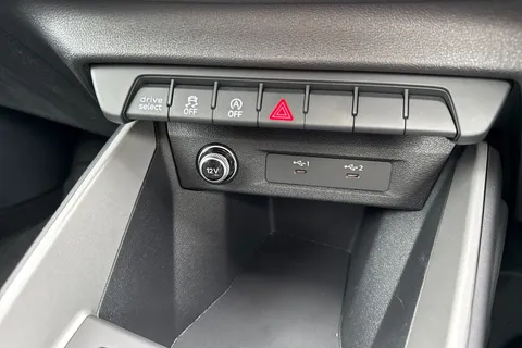  Audi A1 1.0 TFSI 30 Sport Sportback Euro 6 (s/s) 5dr Thumbnail #53