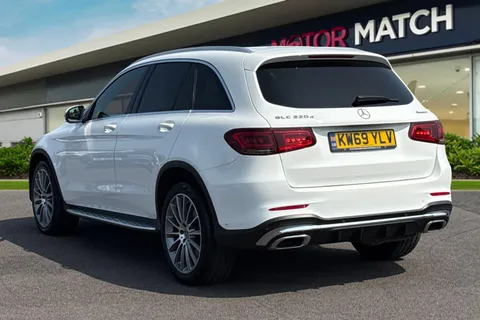 KW69YLV Mercedes-Benz Glc 2.0 GLC220d AMG Line (Premium) G-Tronic+ 4MATIC Euro 6 (s/s) 5dr Thumbnail #3