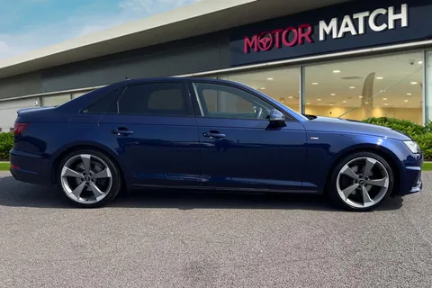 MP19OYV Audi A4 2.0 TFSI 35 Black Edition S Tronic Euro 6 (s/s) 4dr Thumbnail #4