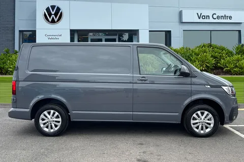 RK74OXN Volkswagen Transporter 2.0 TDI 110 Highline Van Thumbnail #4