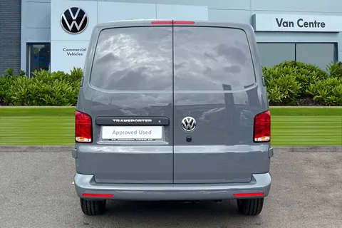 RK74OXN Volkswagen Transporter 2.0 TDI 110 Highline Van Thumbnail #5