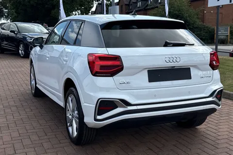 Audi Q2 1.0 TFSI 30 S line Euro 6 (s/s) 5dr Thumbnail #8