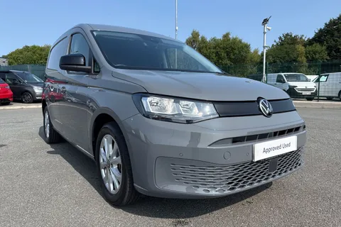 DE25LJL Volkswagen Caddy C20 Cargo Commerce Pro SWB 150 PS 1.5 TSI eHybrid 6sp DSG Thumbnail #9