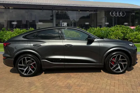  Audi Q6 E-Tron 100kWh Edition 1 Sportback Auto quattro 5dr Thumbnail #4
