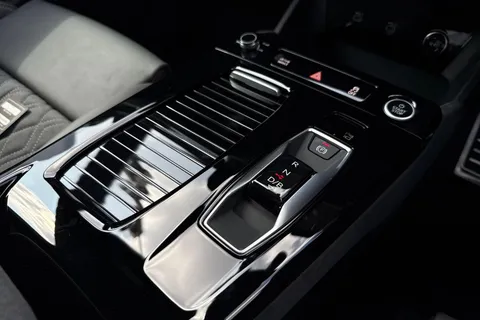  Audi Q6 E-Tron 100kWh Edition 1 Sportback Auto quattro 5dr Thumbnail #20
