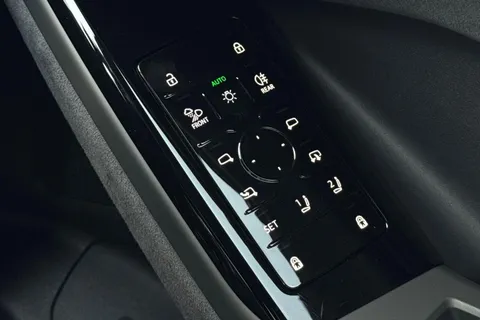  Audi Q6 E-Tron 100kWh Edition 1 Sportback Auto quattro 5dr Thumbnail #39